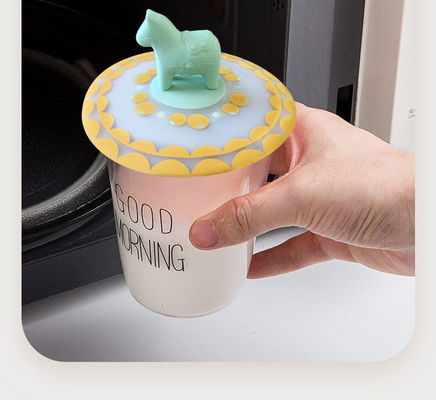 Coupe en silicone à l'épreuve de la poussière Coupe en verre à l'épreuve de la poussière Reutilisable Coupe de café à l'épreuve de la poussière Coupe de qualité alimentaire Coupe en silicone