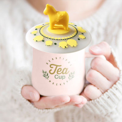 Couverture personnalisée de tasse en silicone Couverture personnalisée de tasse de dessin animé Couverture de tasse de poupée en caoutchouc 3D